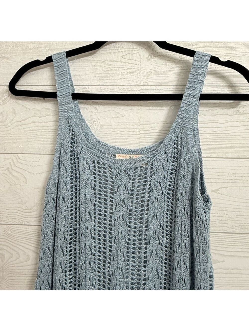 Pink Republic Women’s Blue Sleeveless Crocheted Top. Size M - Picture 2 of 6